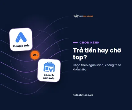 Hai thẻ logo Google Ads và Google Search Console đối đầu nhau với dấu VS trên nền navy