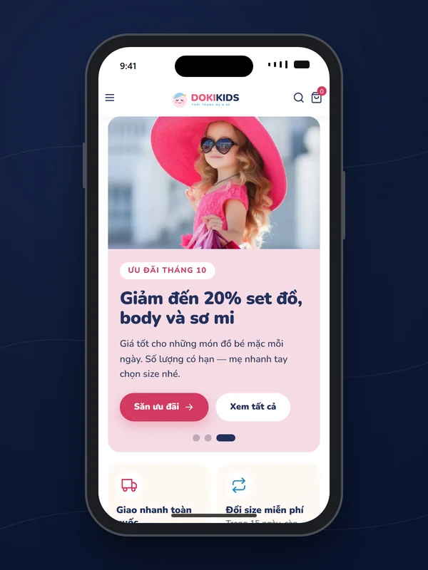 Trang chủ mẫu website mẹ và bé DOKIKIDS trên mobile, chụp thật trong khung điện thoại